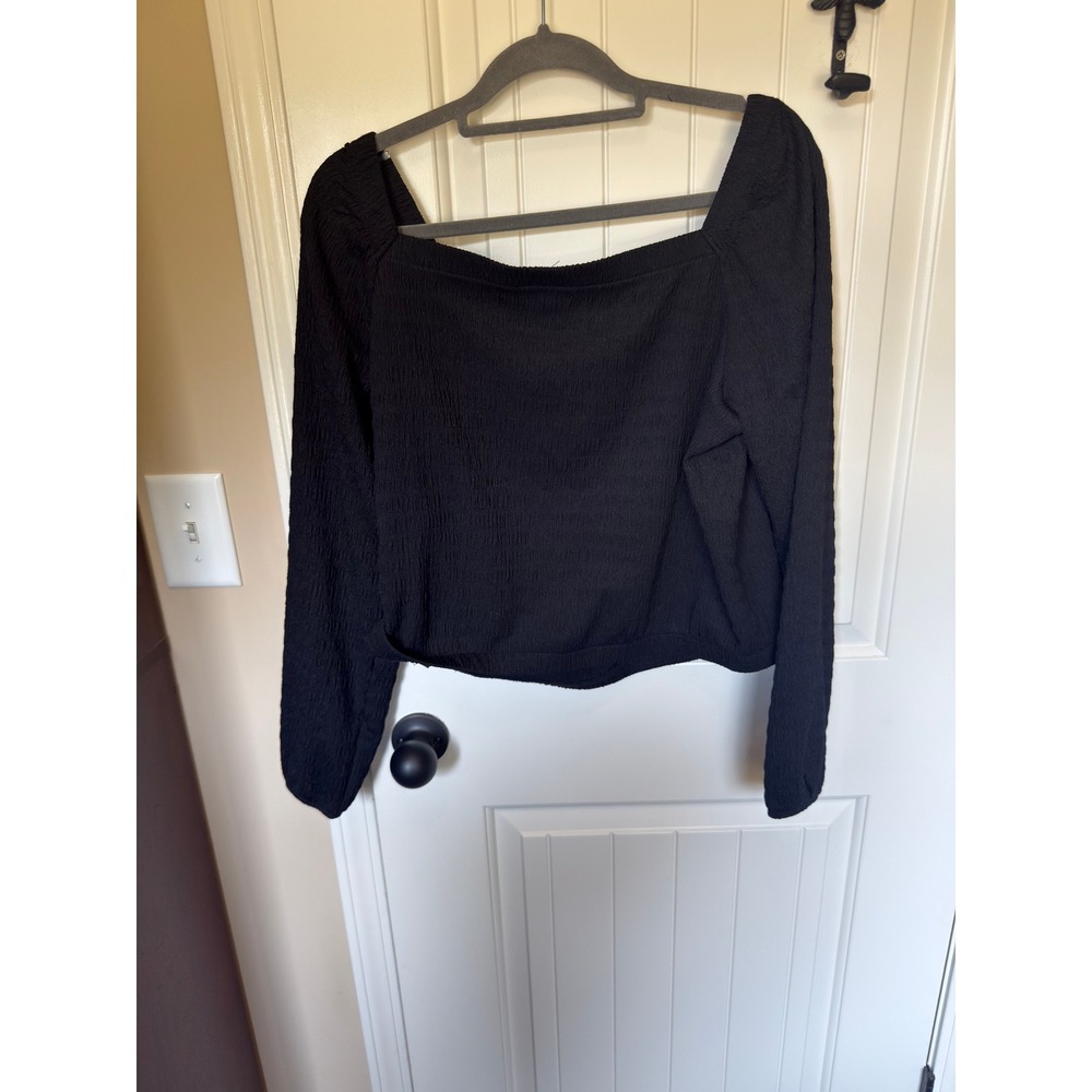 IZ Byer Womens XL Black Crinkle Square Neck Long Sleeve Blouse Top 107558D - Picture 2 of 6